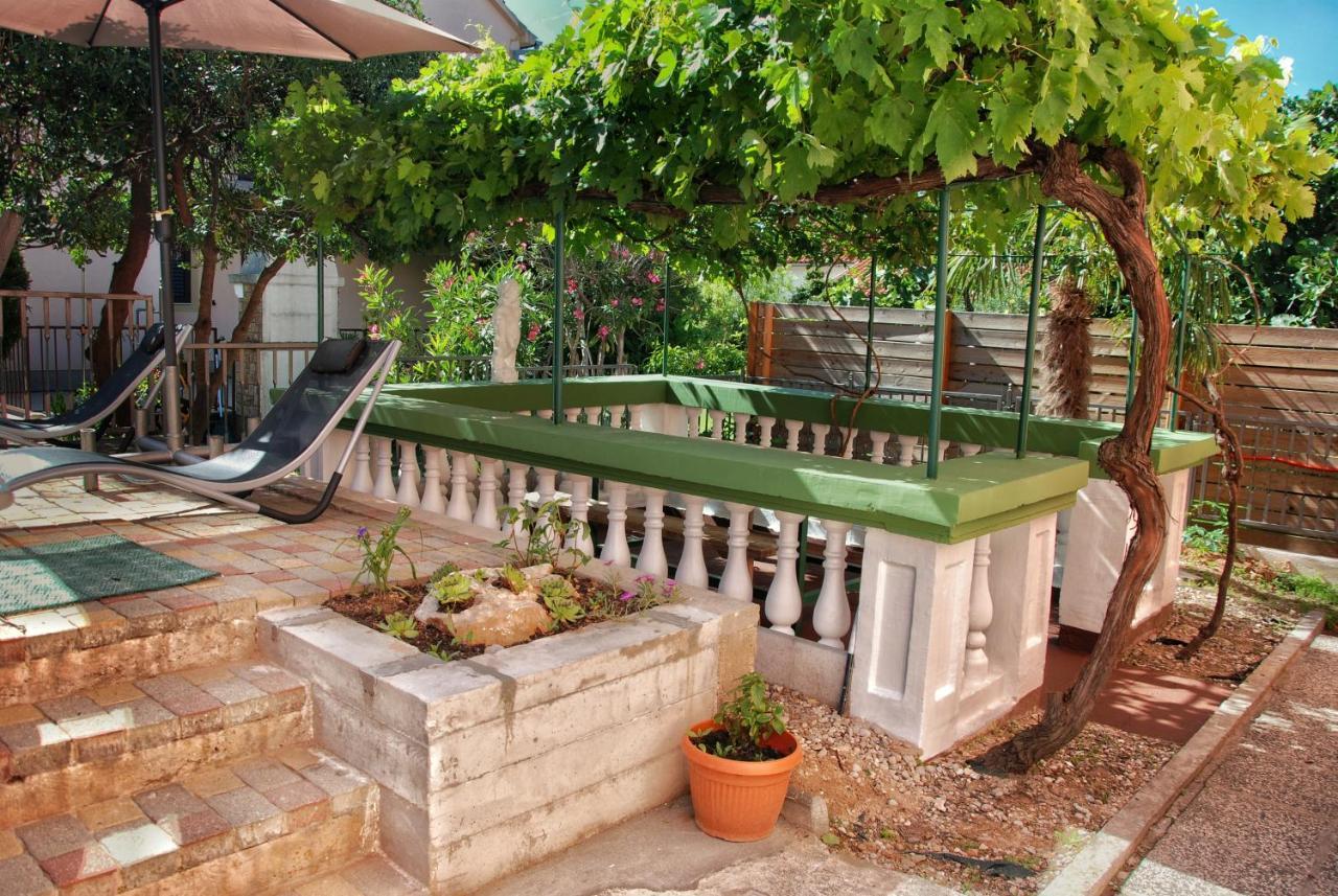 Toni Apartment Vodice Exterior foto
