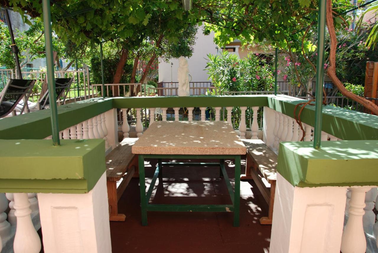 Toni Apartment Vodice Exterior foto