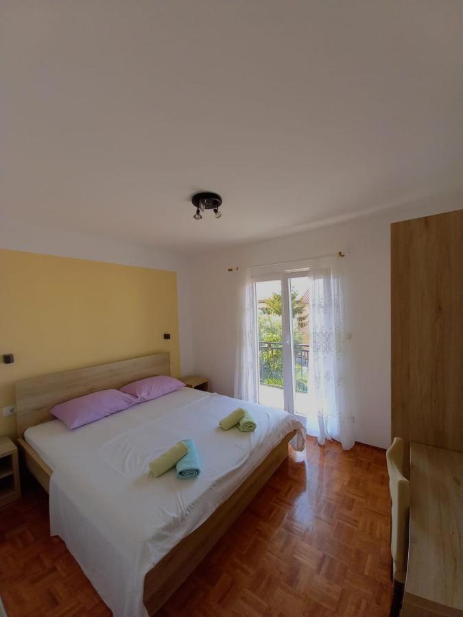 Toni Apartment Vodice Exterior foto